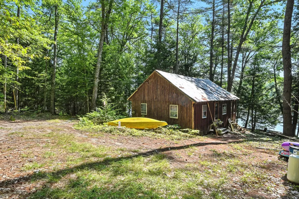 570 Mcgrath Pond Road Belgrade ME 04917