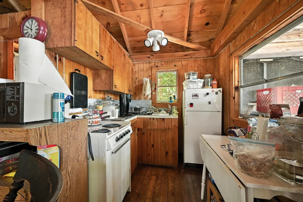 570 Mcgrath Pond Road Belgrade ME 04917