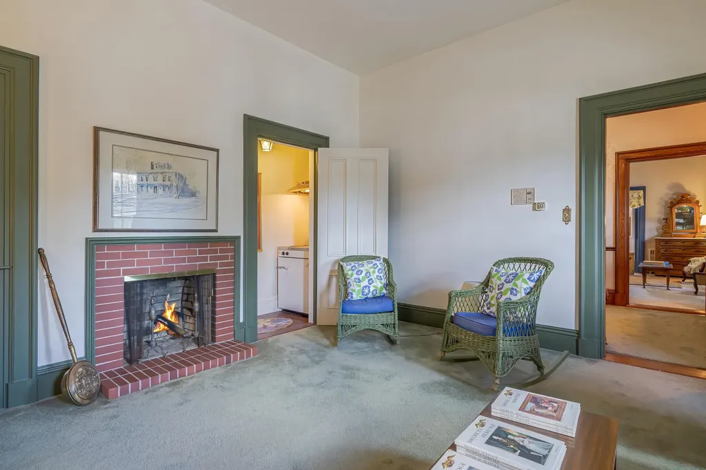 80 State Street Ellsworth ME 04605