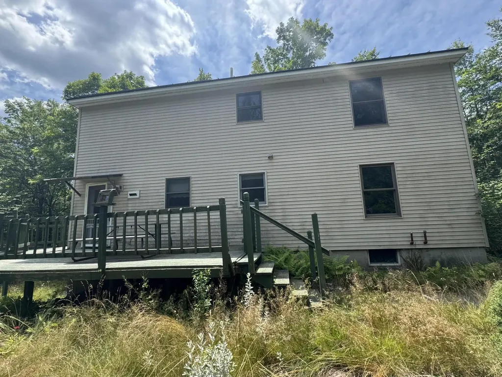 1242 Canaan Road Skowhegan ME 04976