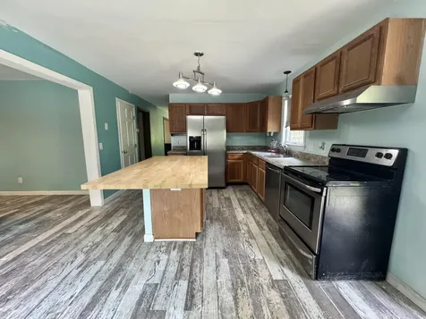 1242 Canaan Road Skowhegan ME 04976