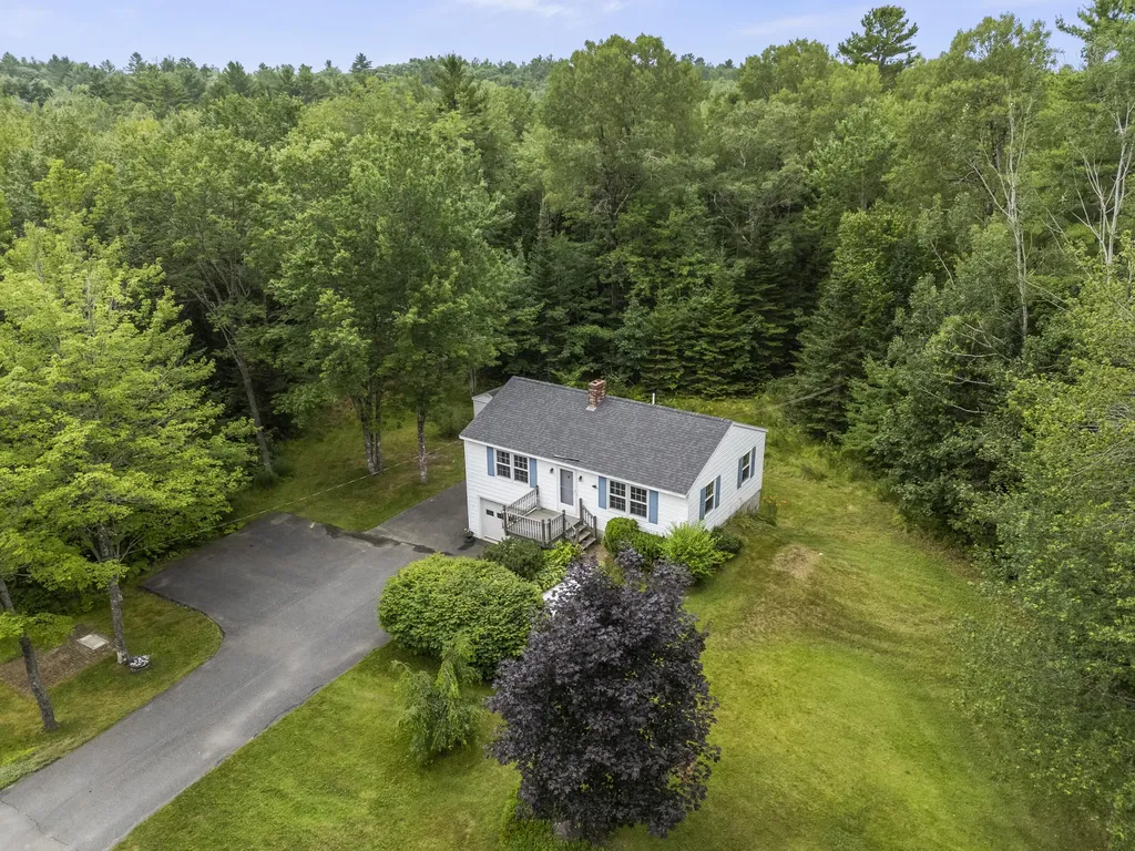 308 Foye Road Wiscasset ME 04578