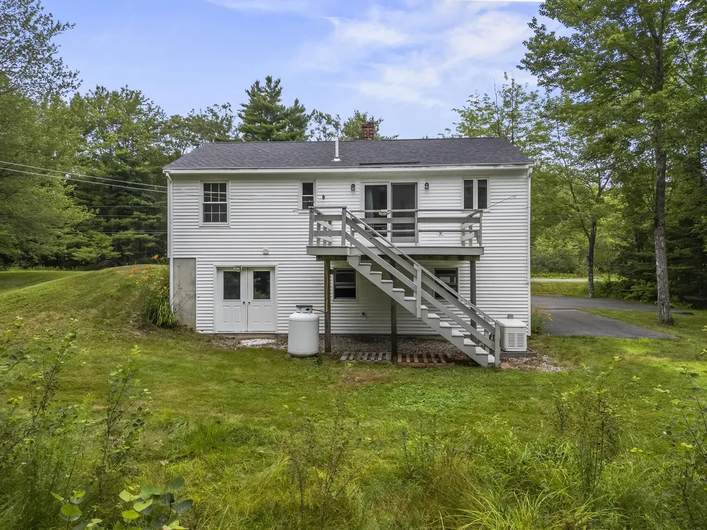 308 Foye Road Wiscasset ME 04578