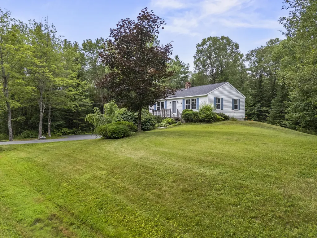 308 Foye Road Wiscasset ME 04578