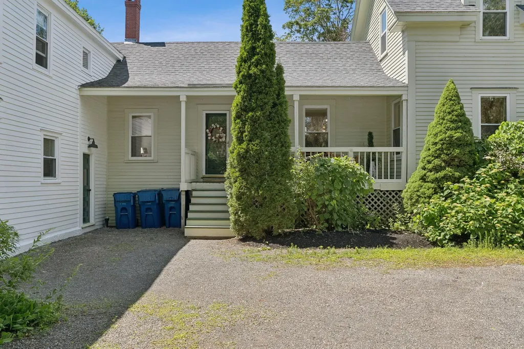 236-240 Concord Street W Portland ME 04103