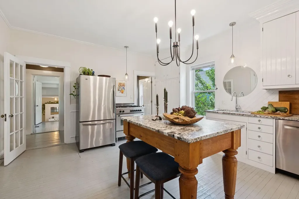 236-240 Concord Street W Portland ME 04103
