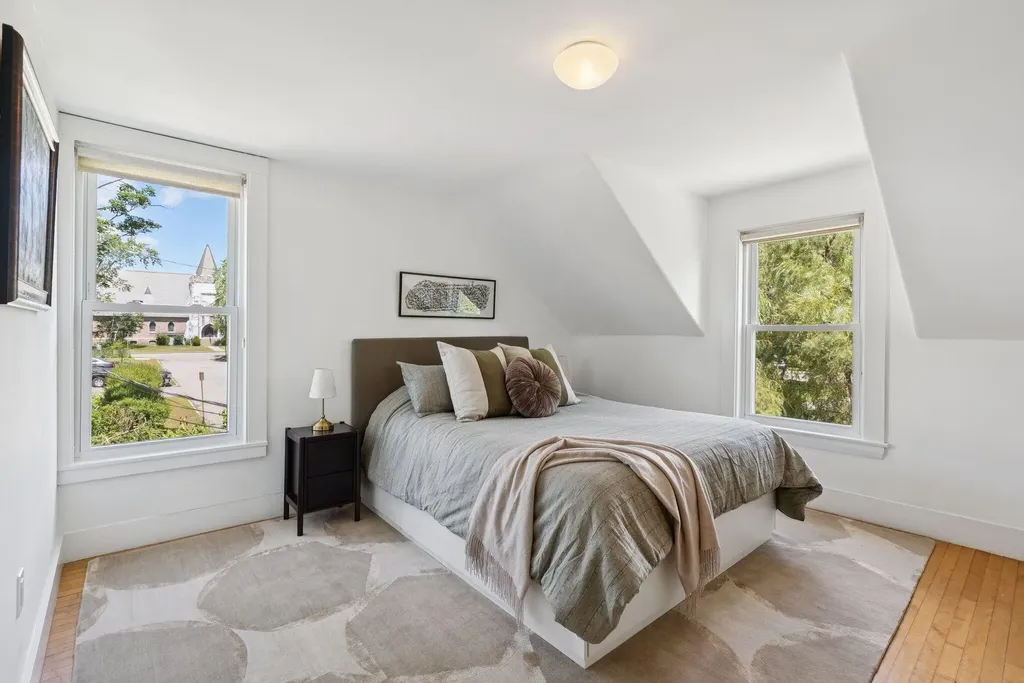 236-240 Concord Street W Portland ME 04103