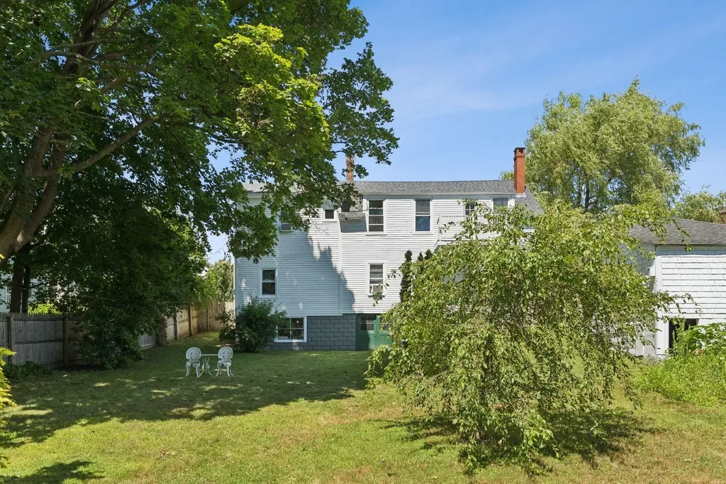 236-240 Concord Street W Portland ME 04103