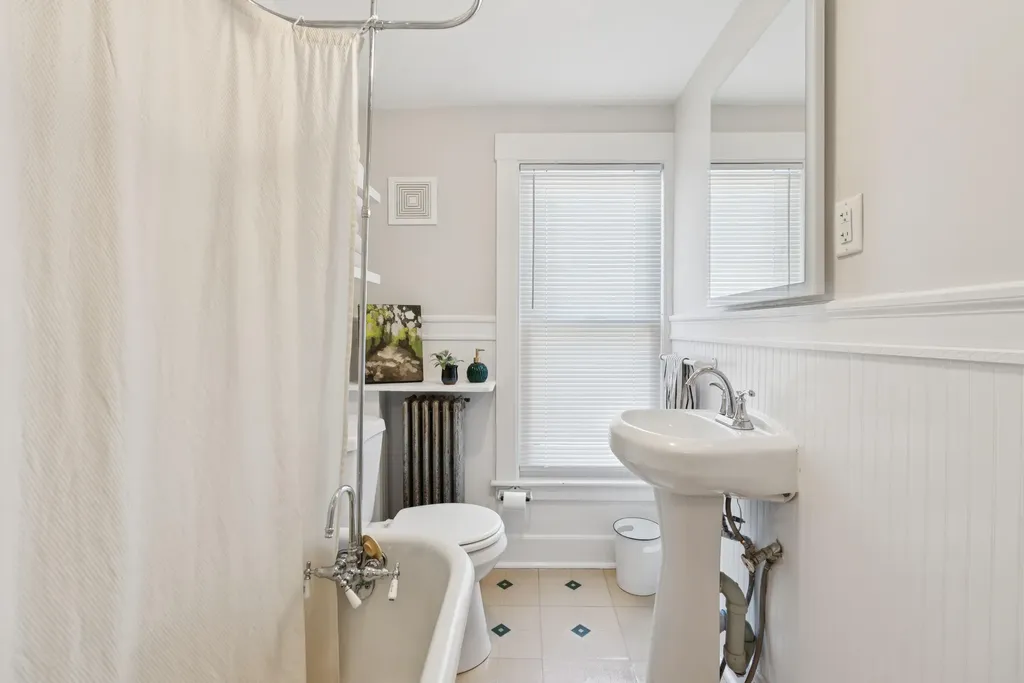 236-240 Concord Street W Portland ME 04103