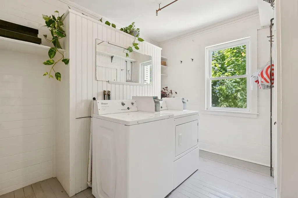 236-240 Concord Street W Portland ME 04103