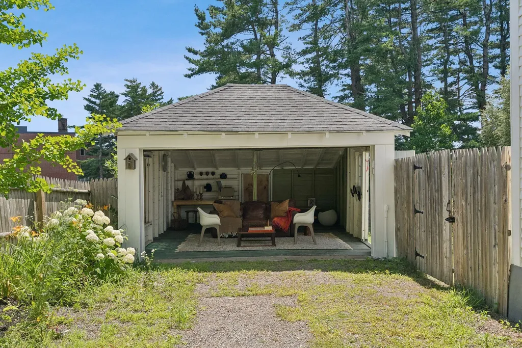 236-240 Concord Street W Portland ME 04103