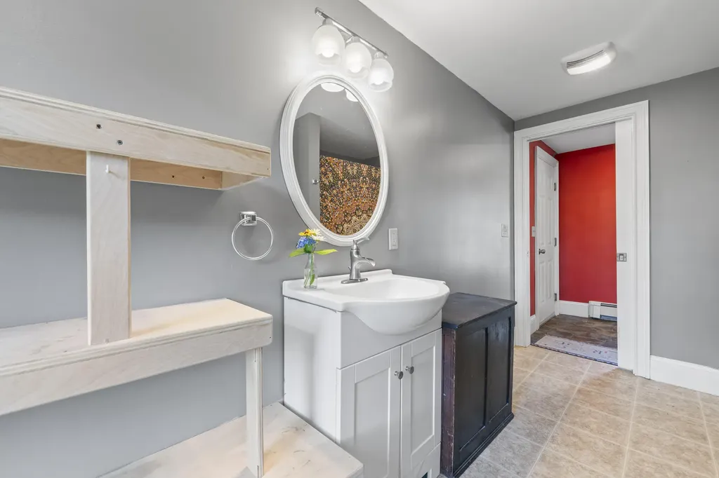 338 Ocean Street South Portland ME 04106