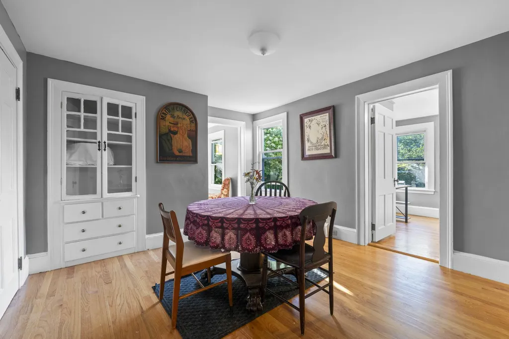 338 Ocean Street South Portland ME 04106