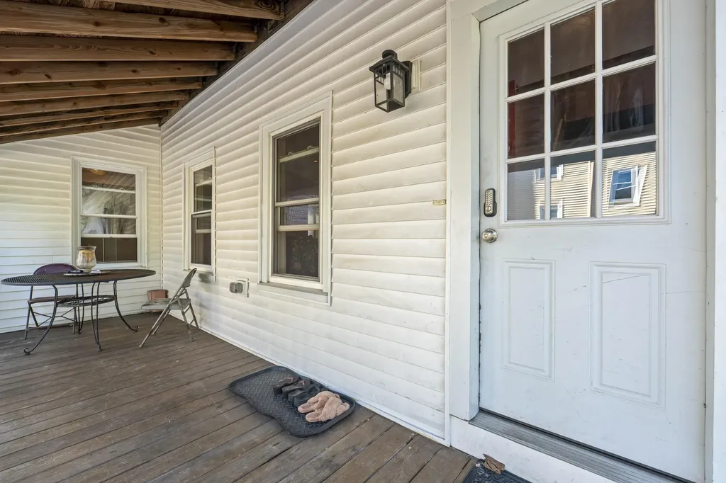 338 Ocean Street South Portland ME 04106