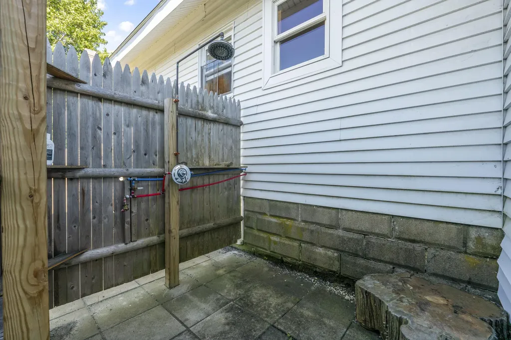 338 Ocean Street South Portland ME 04106