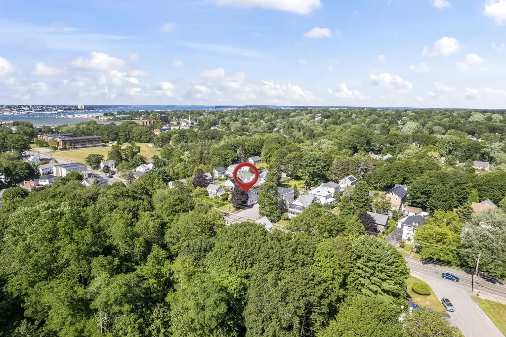 338 Ocean Street South Portland ME 04106