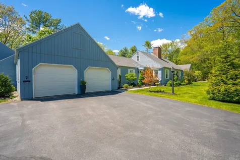 4 Wood Pond Lane Kennebunk ME 04043