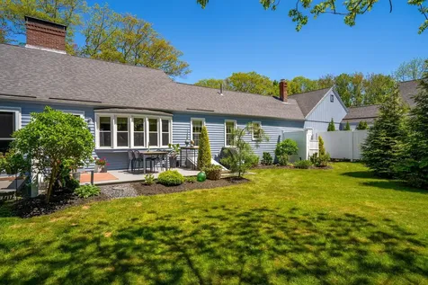 4 Wood Pond Lane Kennebunk ME 04043