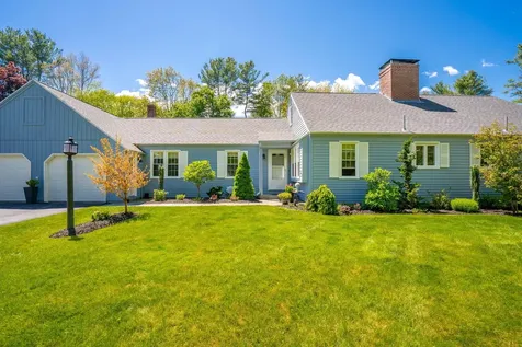 4 Wood Pond Lane Kennebunk ME 04043