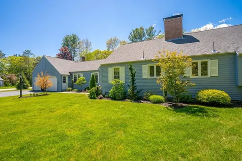 4 Wood Pond Lane Kennebunk ME 04043