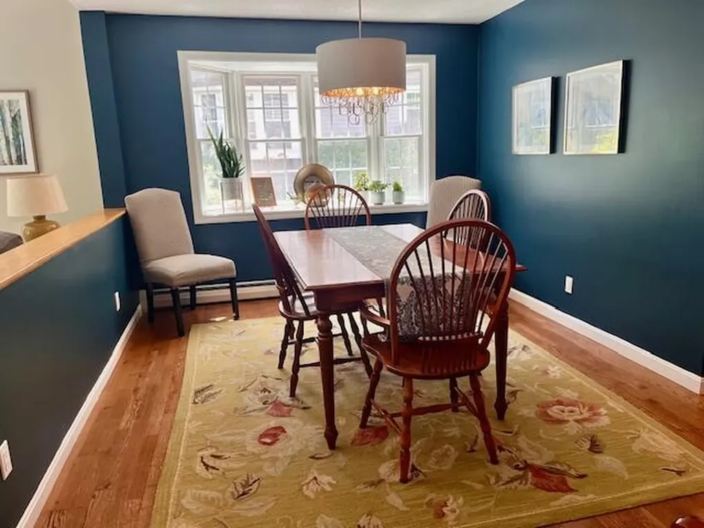 24 Meadow Lane Freeport ME 04032