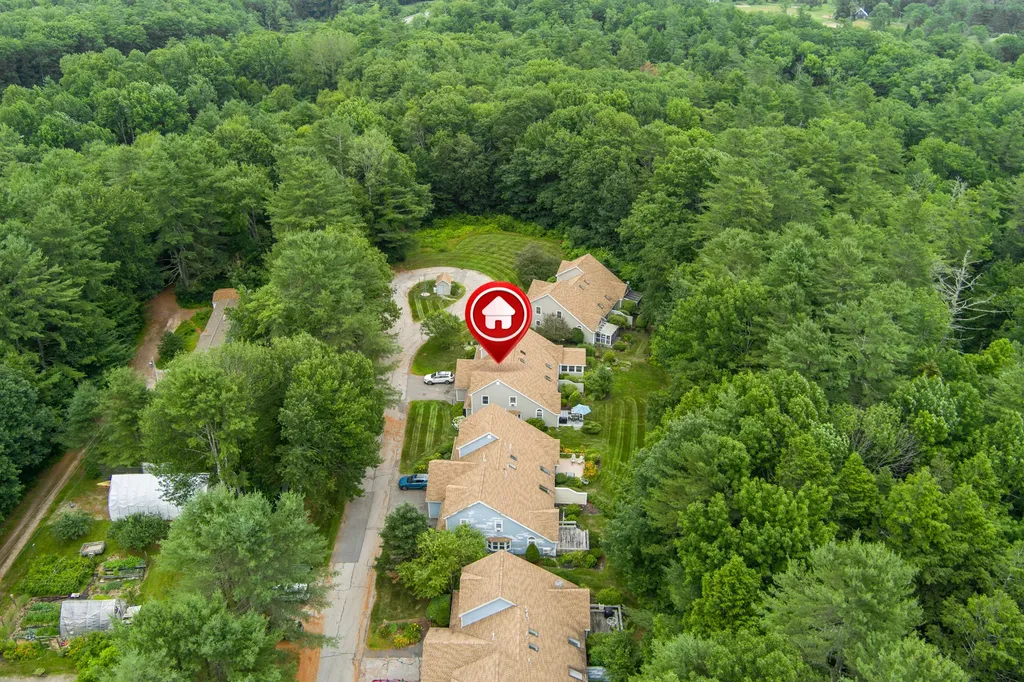 24 Meadow Lane Freeport ME 04032