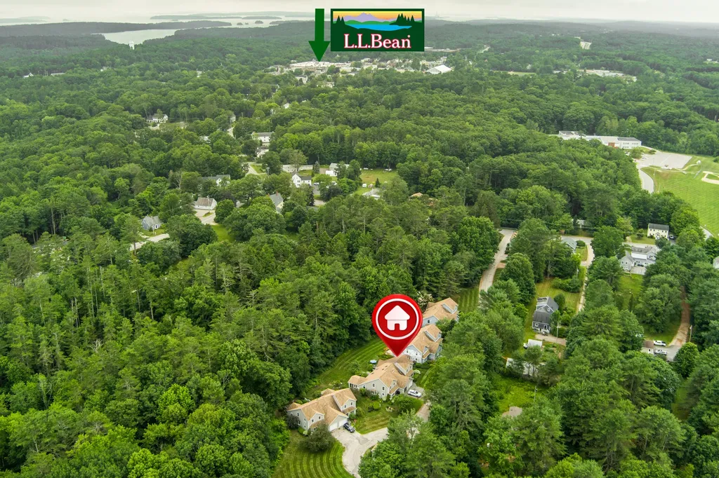 24 Meadow Lane Freeport ME 04032