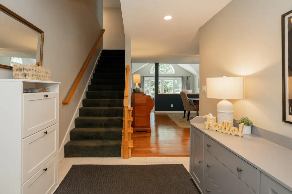 24 Meadow Lane Freeport ME 04032