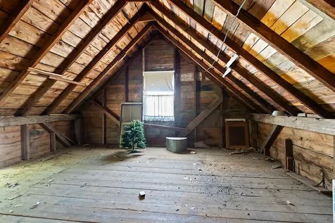 82 Quaker Hill Road Albion ME 04910