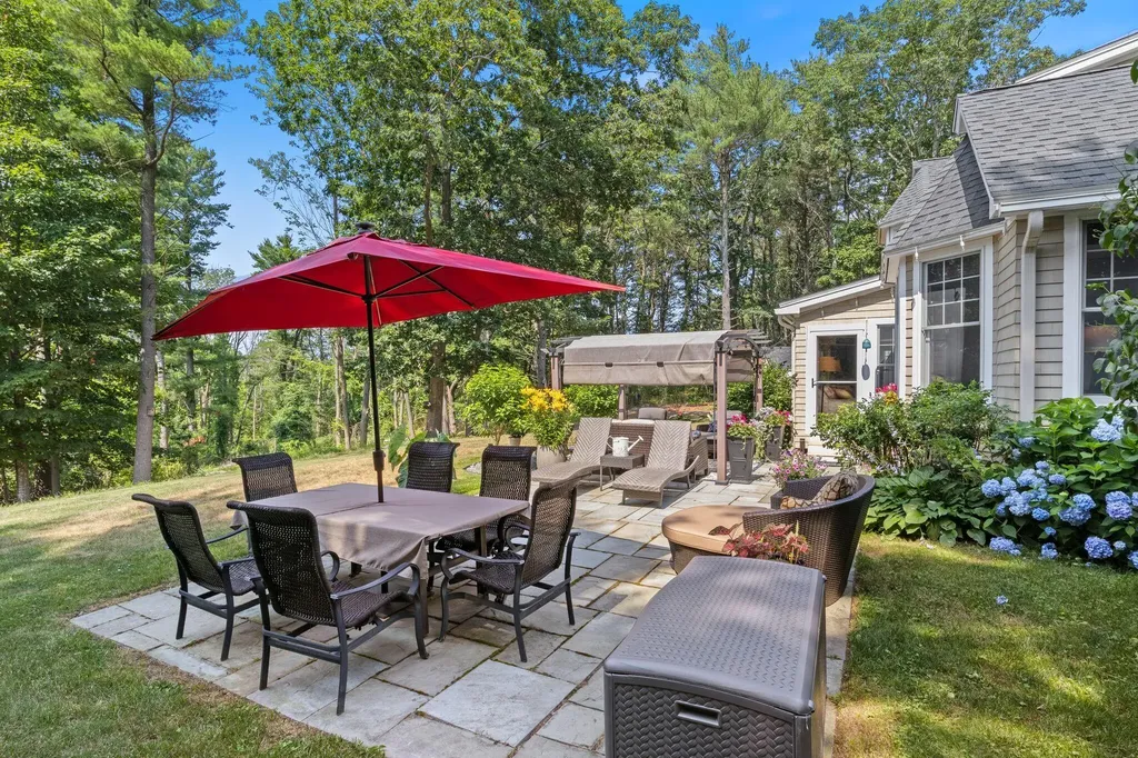4 Harbor Side Drive York ME 03909