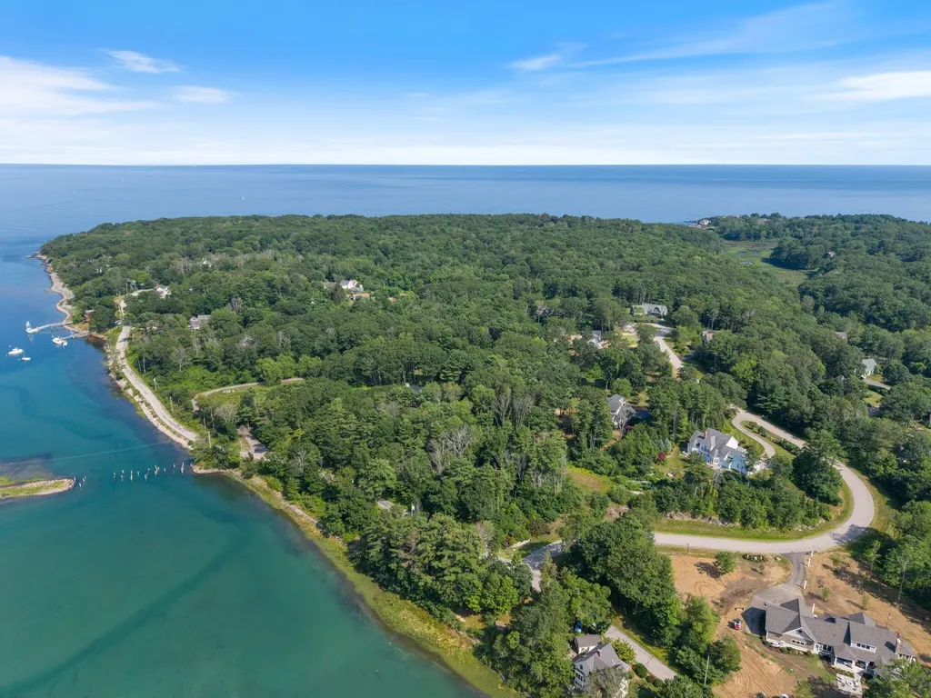 4 Harbor Side Drive York ME 03909