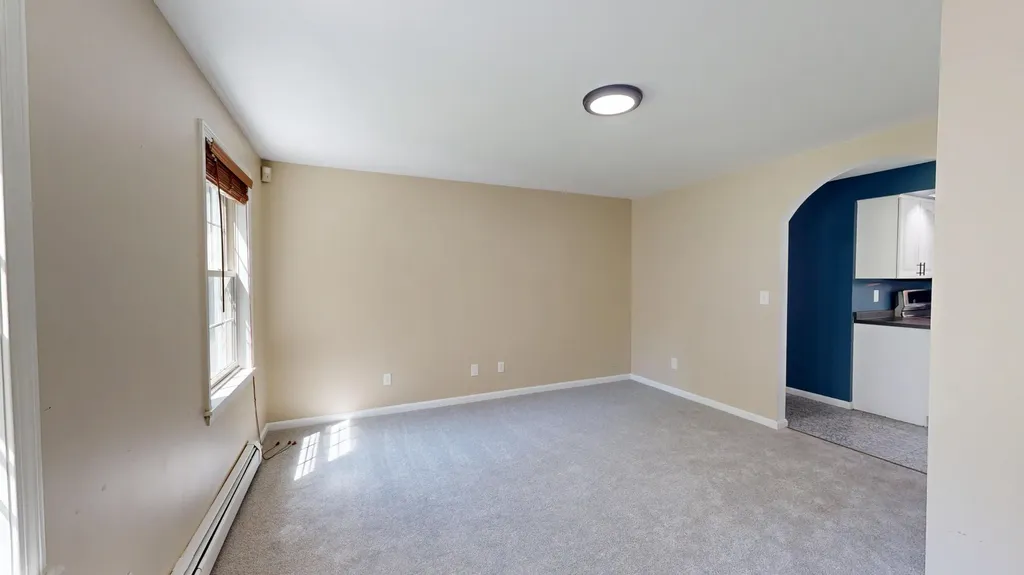 60 Vickery Road Auburn ME 04210