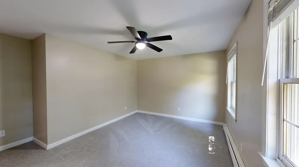 60 Vickery Road Auburn ME 04210