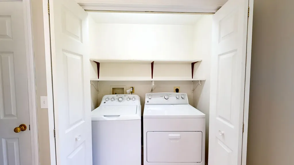 60 Vickery Road Auburn ME 04210