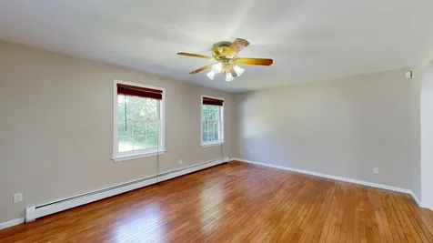 60 Vickery Road Auburn ME 04210