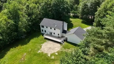 60 Vickery Road Auburn ME 04210
