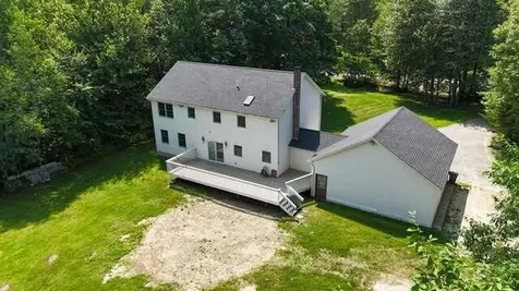 60 Vickery Road Auburn ME 04210