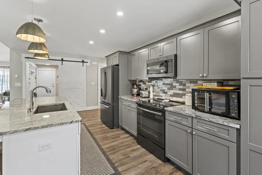 204 Edenfield Drive Hermon ME 04401