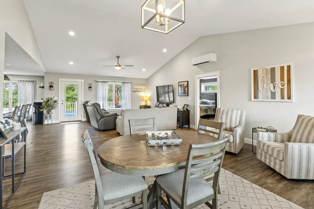 204 Edenfield Drive Hermon ME 04401