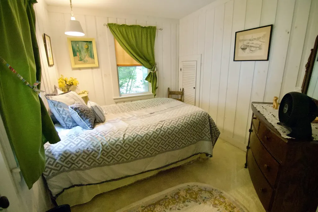 16 Salmon Road Madison ME 04950