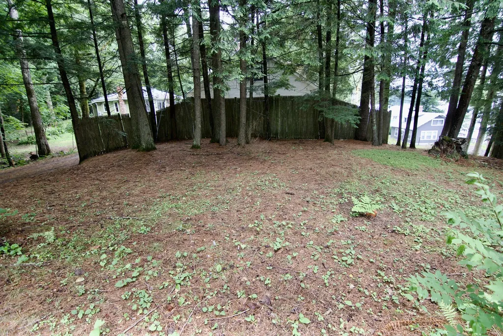 16 Salmon Road Madison ME 04950