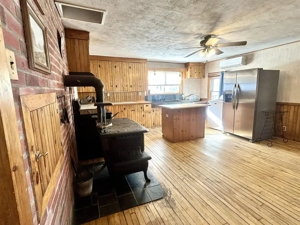 172 W Ripley Road Ripley ME 04930