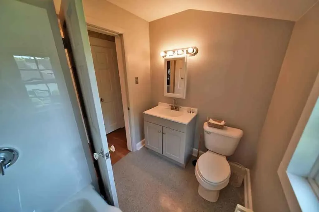 33 Pleasant Street Houlton ME 04730