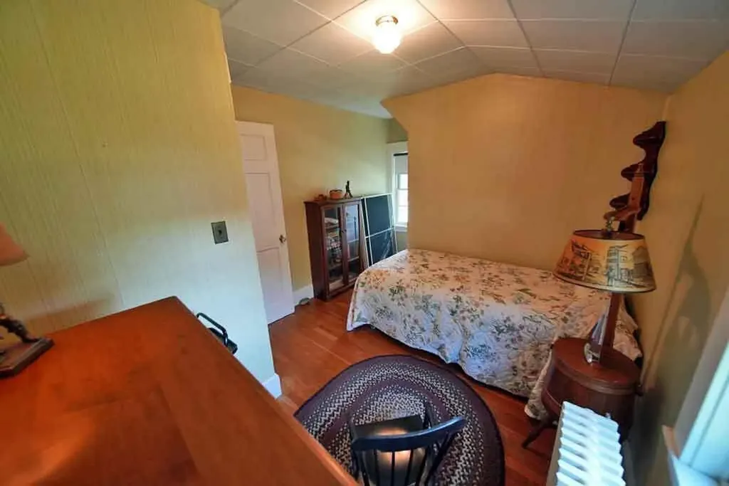 33 Pleasant Street Houlton ME 04730