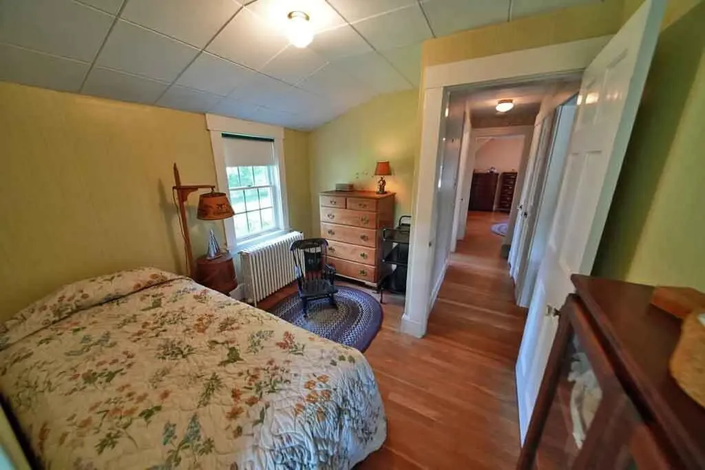 33 Pleasant Street Houlton ME 04730