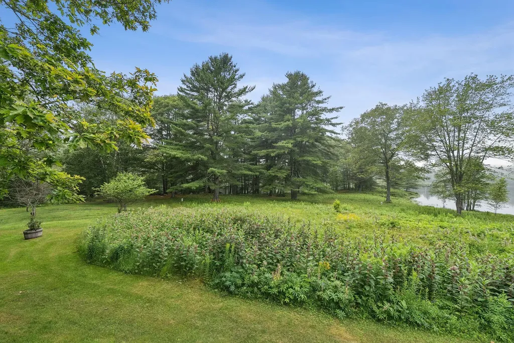 41 Beaver Lodge Lane Phippsburg ME 04562