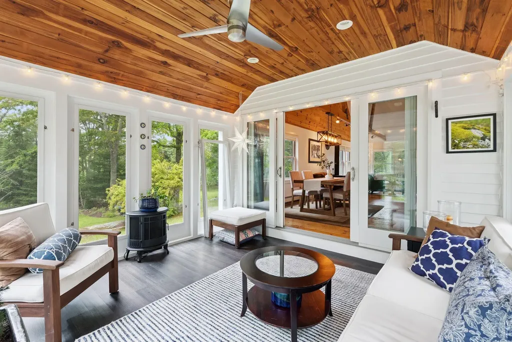 41 Beaver Lodge Lane Phippsburg ME 04562