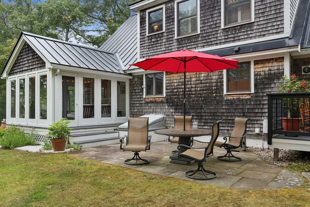 41 Beaver Lodge Lane Phippsburg ME 04562
