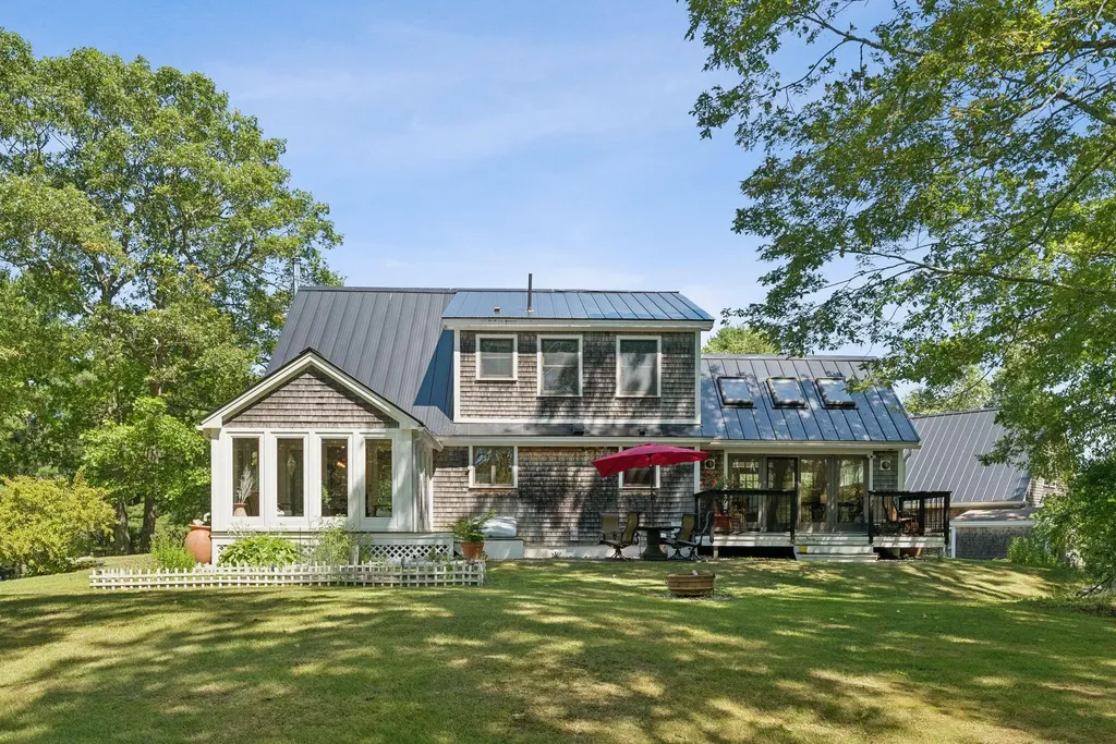 41 Beaver Lodge Lane Phippsburg ME 04562