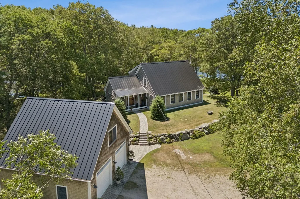 41 Beaver Lodge Lane Phippsburg ME 04562